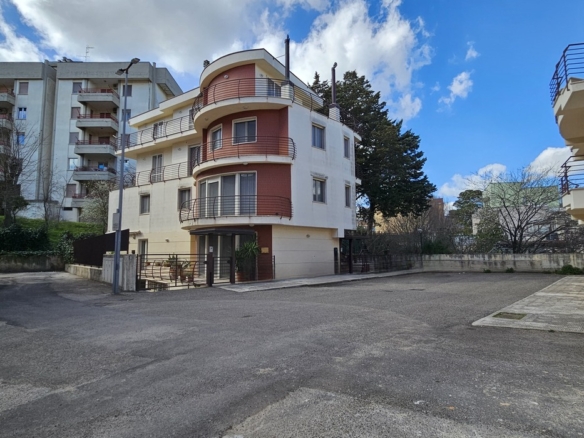 Matera – AFFARE! Intero stabile con più unità immobiliari