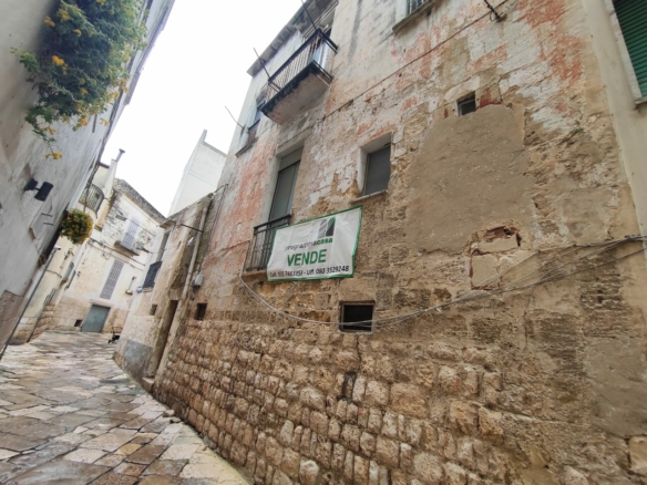 Altamura Casa indipendente in vendita in Piazza Marconi